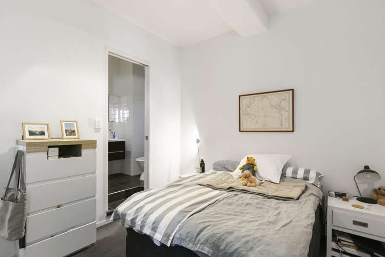 214/107 Thorndon Quay Pipitea_11