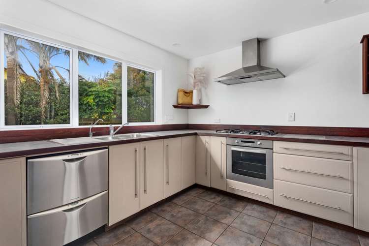4 Marlin Drive Coastlands_5