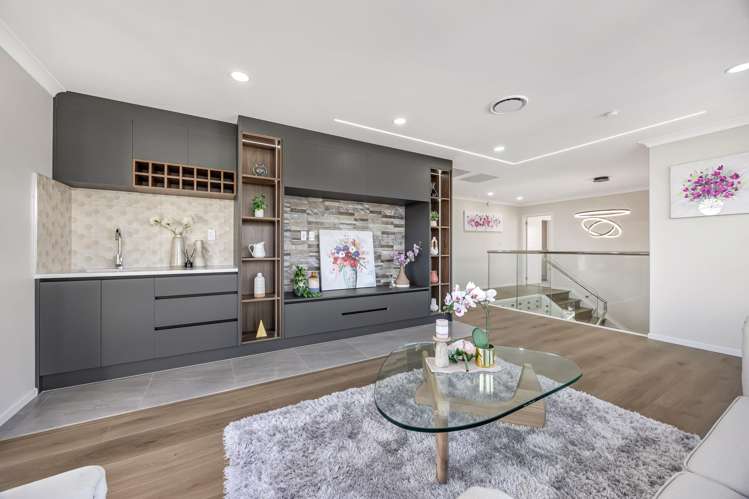 6 Mill Hill Close Flat Bush_19