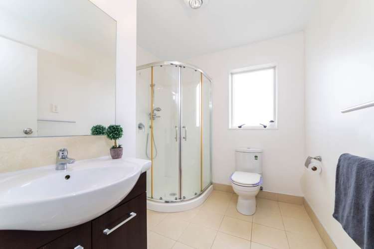 33 Masons Road Oteha_14