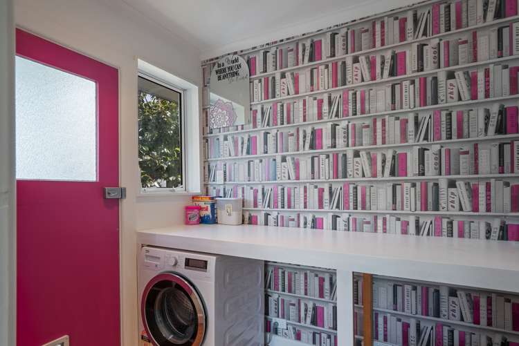 22 Parakai Street Paraparaumu_15