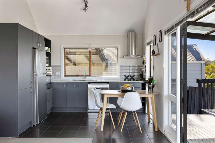 2/807 East Coast Road Northcross_8