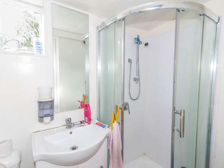 4 Coburg Street Henderson_9