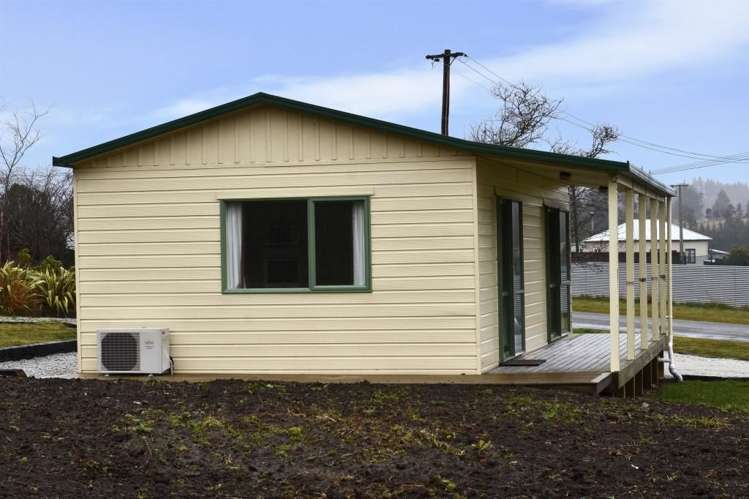 6 Runbrake Street Palmerston_8