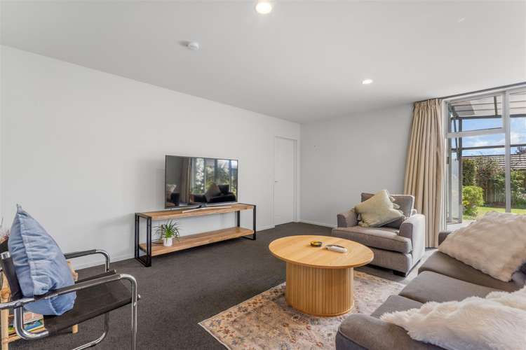 8 Phoebe Place Richmond_11