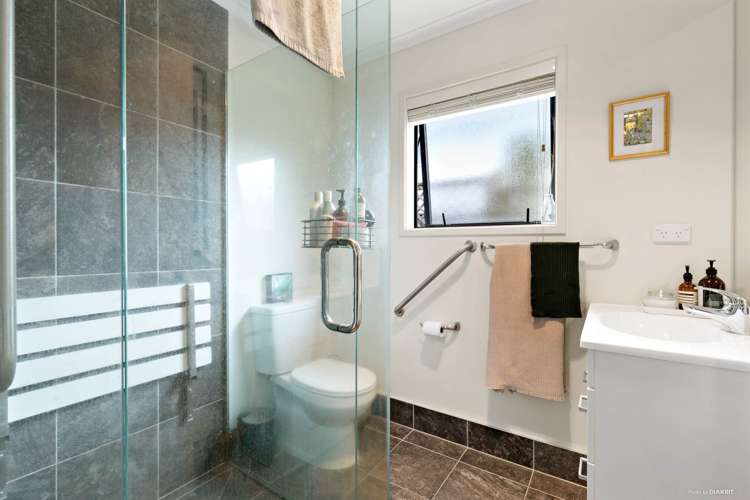 103 Onewa Road Northcote_11