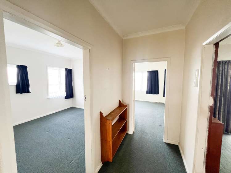 37 Christian Street Dannevirke_10