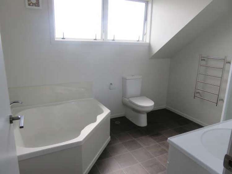 85 Chiefs Court 1076_5