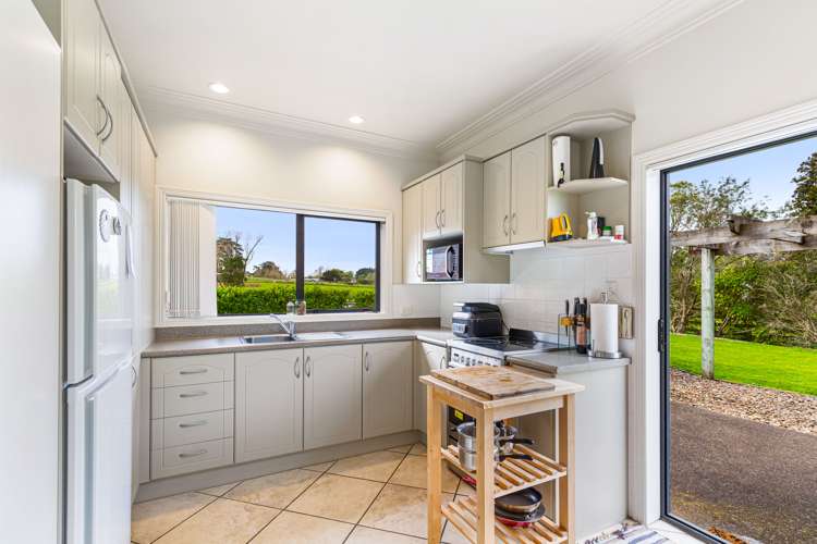 41 Farrand Road Kumeu_10