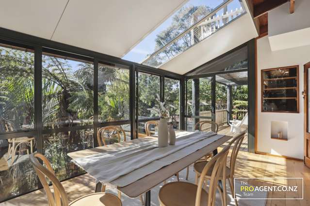 175 Laingholm Drive Laingholm_1