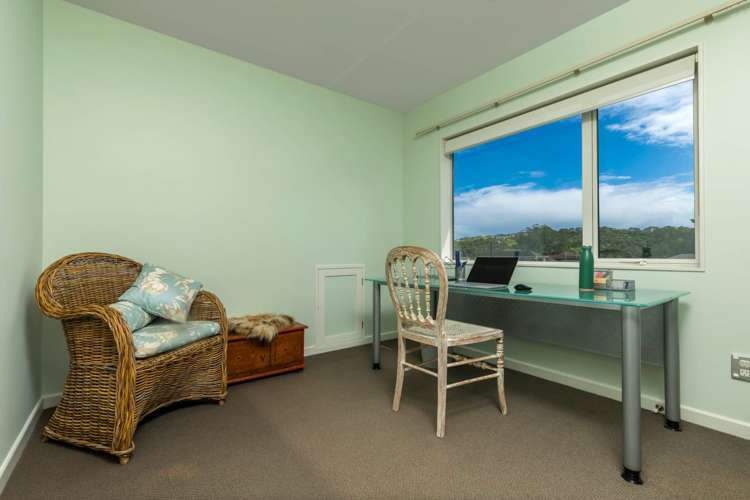 13 Huntington Park Drive Greenhithe_17