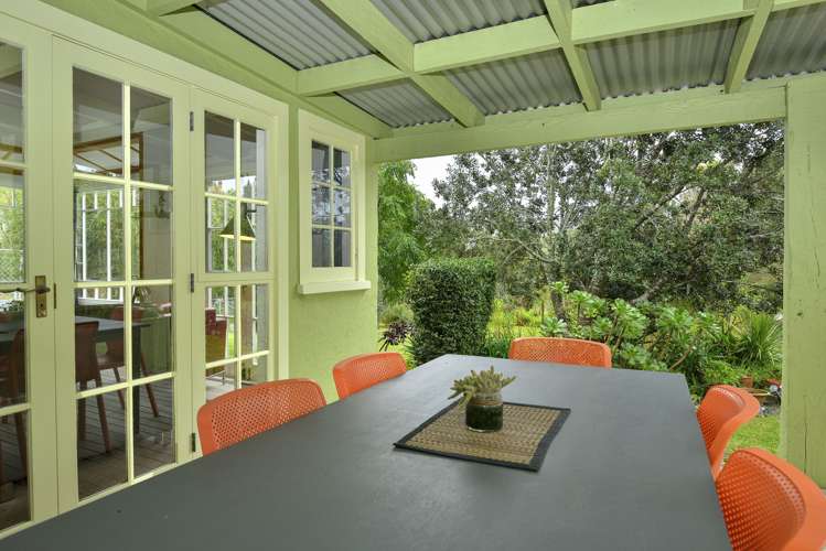 27 Ymca Road Mahia_8