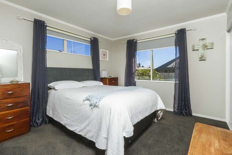 18 Albizia Place Richmond_11