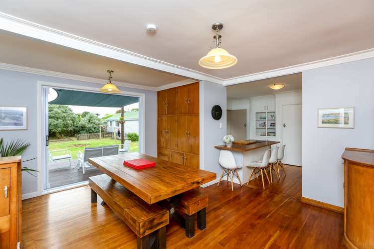 43 Cumming Street Okato_1