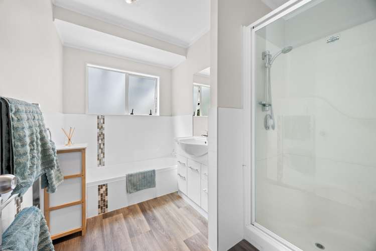 3/109 Gossamer Drive Pakuranga Heights_12