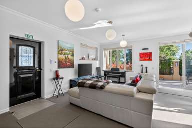 1/12 Ajax Avenue_4