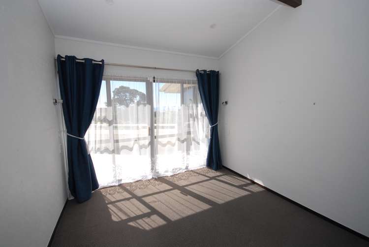 1/140 Aberdeen Road Campbells Bay_9