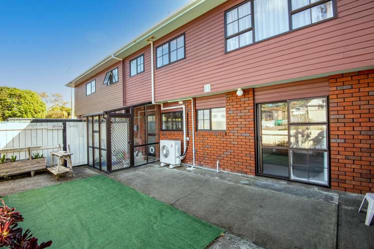 96 Oxford Street Tawa_11