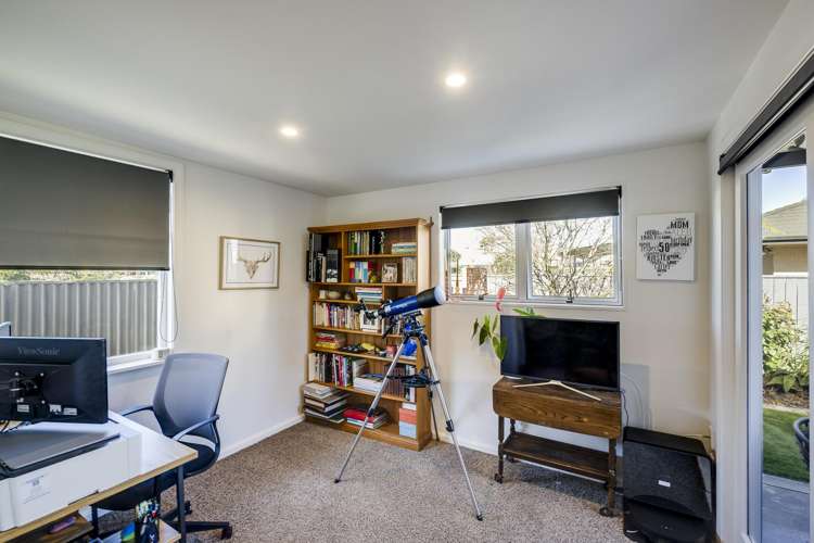 10 Dolbel Street Taradale_14
