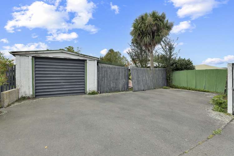 8 Davis Crescent Netherby_23