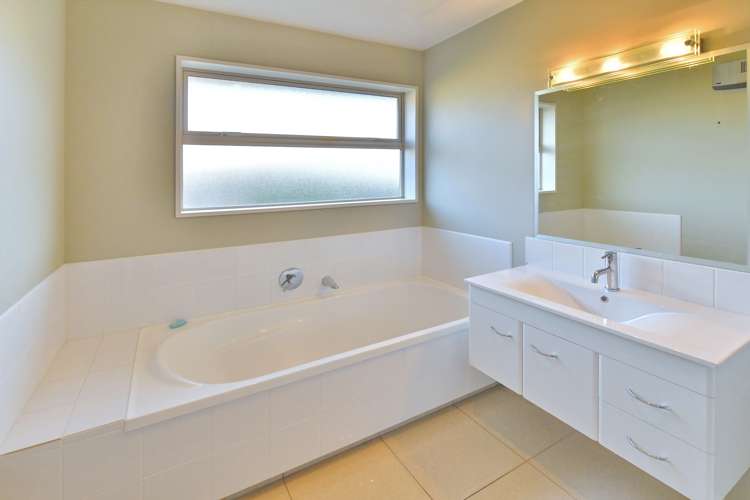 51 Oakwood Drive Rangiora_16