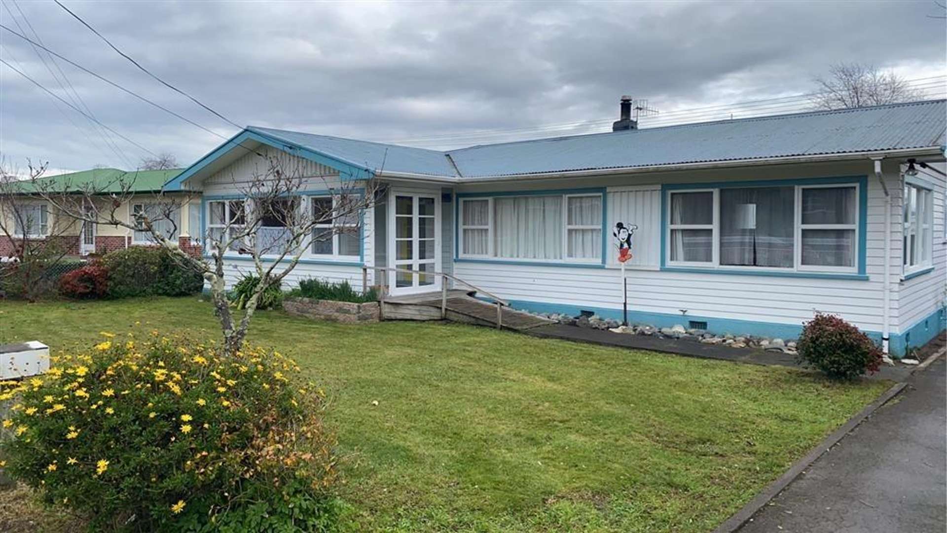 22 Neale Avenue Stoke_0