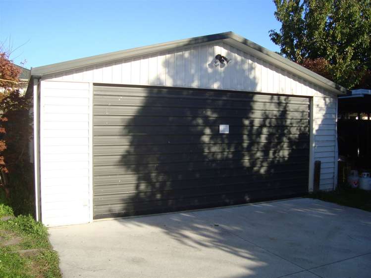 207 Barrington Street Somerfield_16