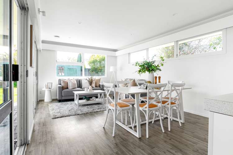 25 Pulham Crescent Queenwood_1