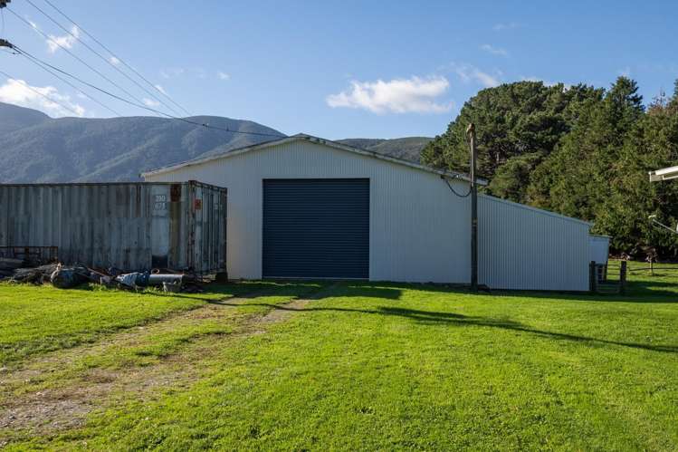 4710 Kenepuru Road Marlborough Sounds_13