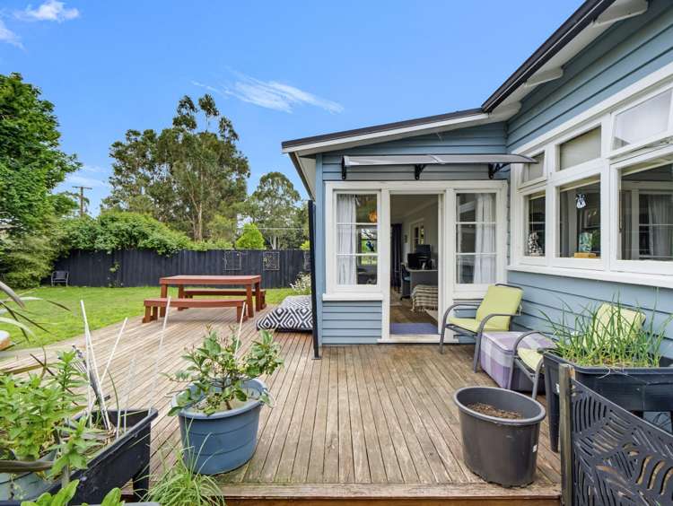 28 Ashworths Road . Amberley_25
