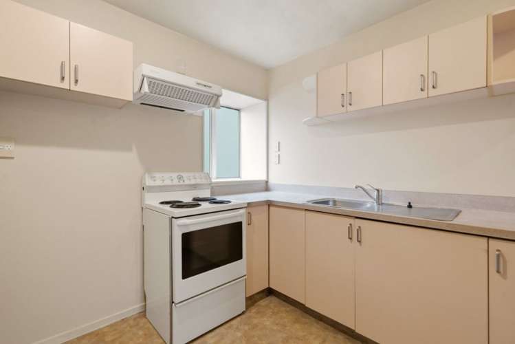 1/179 Riccarton Road_1