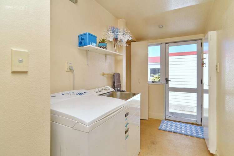 19 Belfast Road Belfast_14