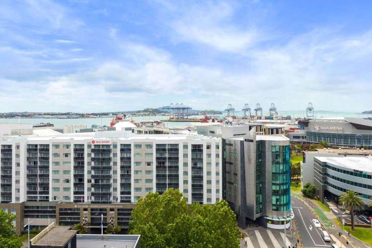 903/70 Anzac Avenue City Centre_5