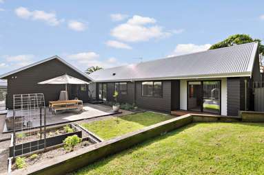 13 Ridge View Crescent_1