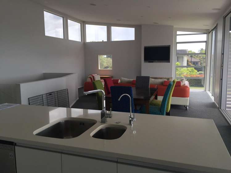 132 Beachlands Road Beachlands_24