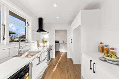 35 Eureka Street_1