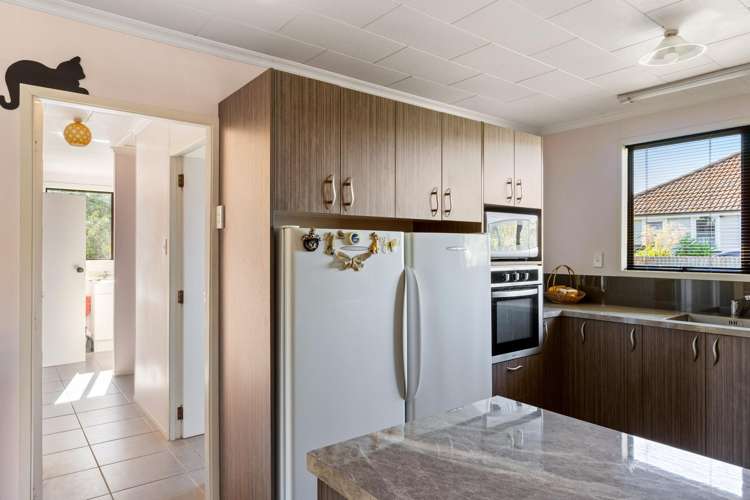 15 Haldane Street Elgin_13