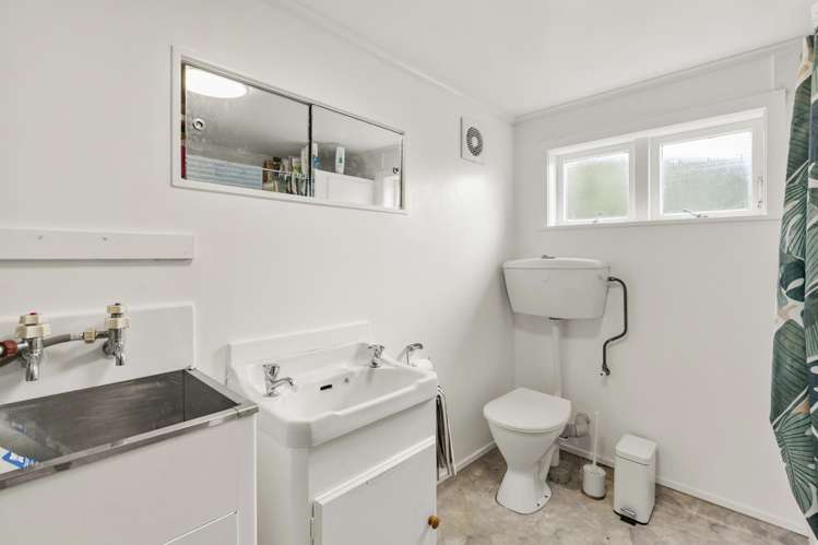 142 Kelburn Parade Kelburn_15