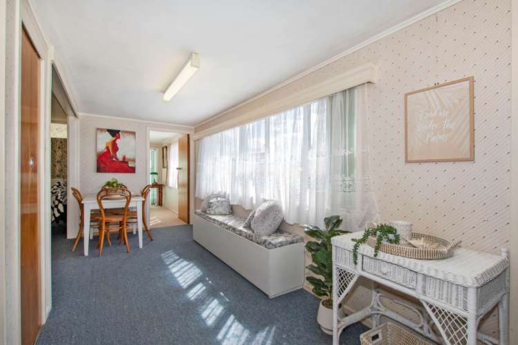 12 Lilian Street Kamo_8