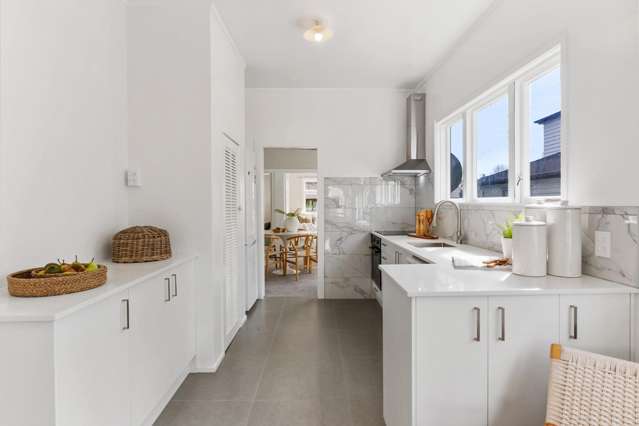 2 Aliford Avenue One Tree Hill_3