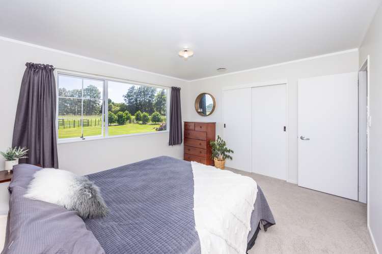 78 Higginson Road Ngahinapouri_16