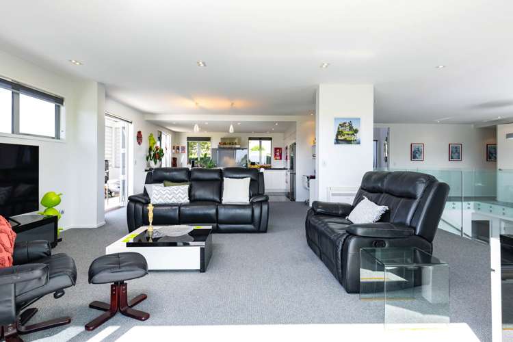 7 Golf View Close Fairhall_10
