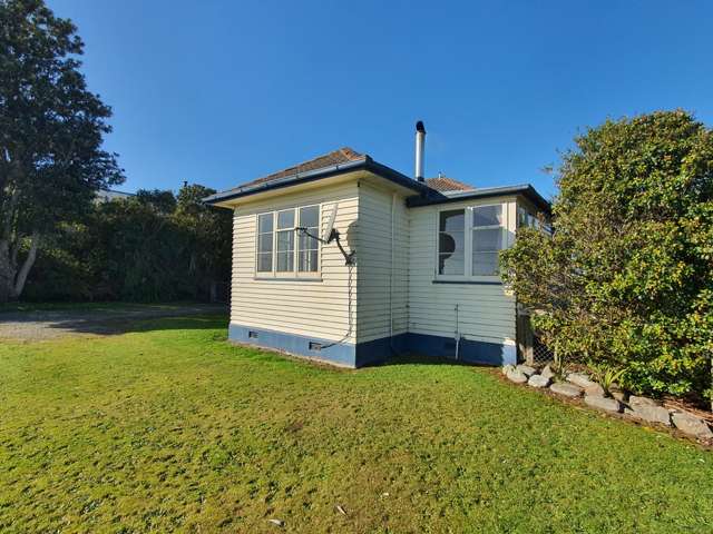 172 Fitzherbert Street Hokitika_2