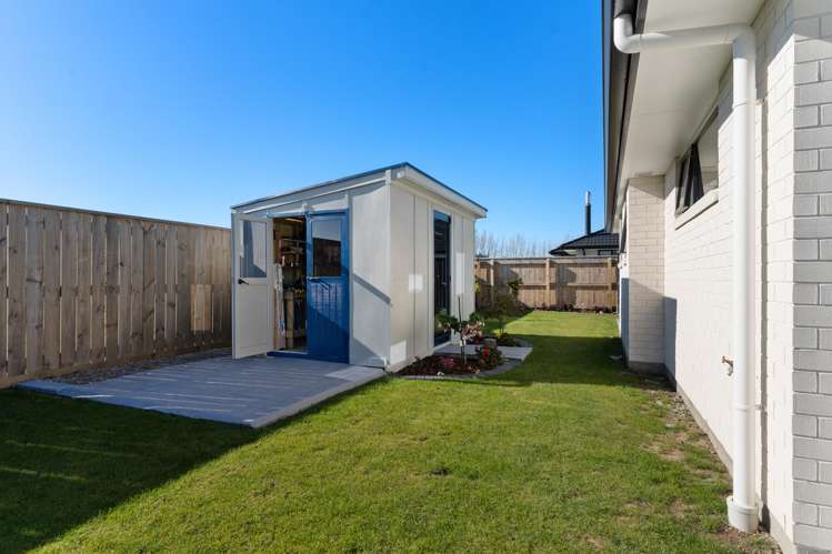6 Georgina Beyer Way Carterton_14