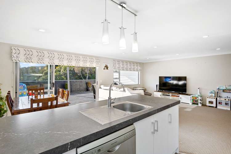 15 Speldhurst Grove Stokes Valley_10