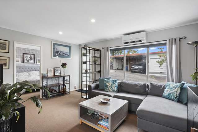 2/22c Evans Road Glen Eden_2