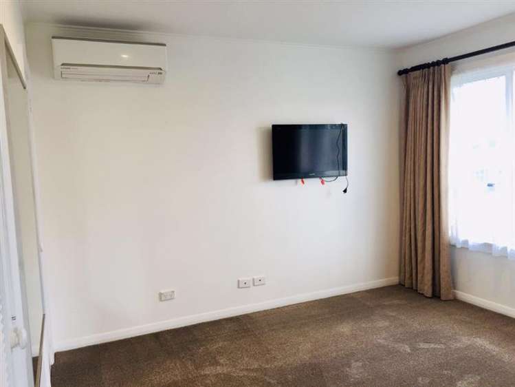 20 Rogan Street Mount Roskill_15