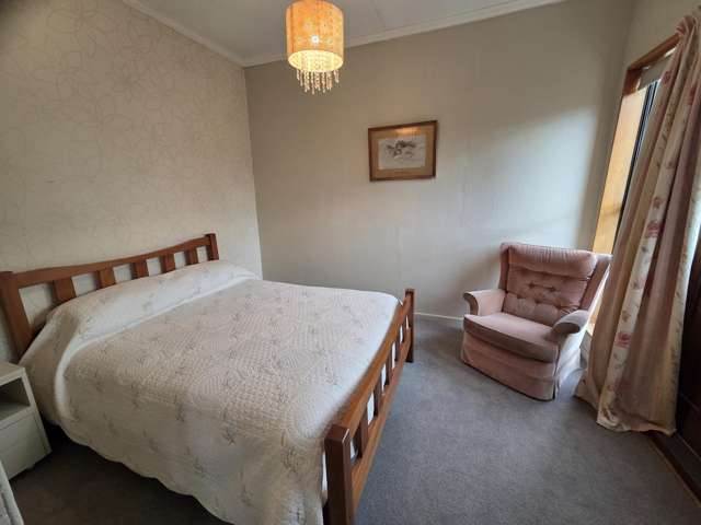 102 Salcombe Street Kaitangata_1