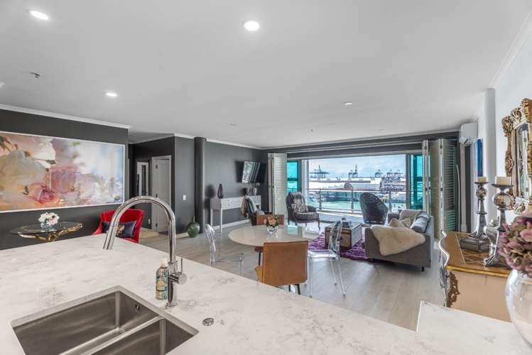 7/137 Quay Street 10015_10