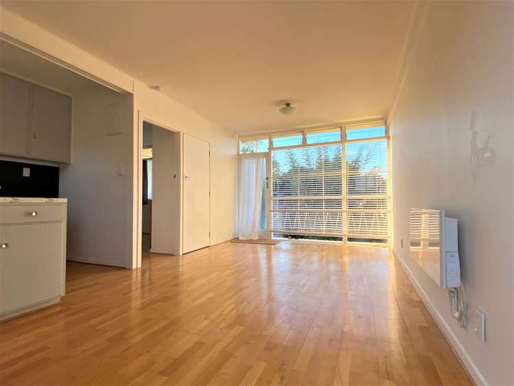 11/93 Vauxhall Road Devonport_2